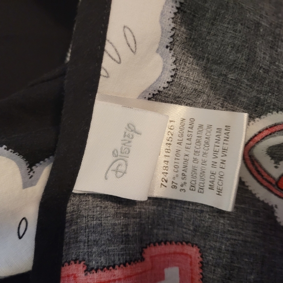 Disney Mickey & Minnie Mouse Scrub/nurse Top Size large - Picture 4 of 5